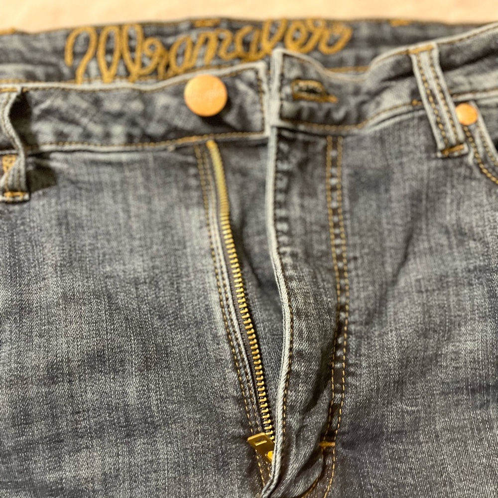 Wrangler Retro High Rise Skinny Jean - Picture 9 of 10